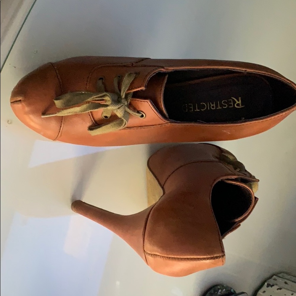 Boutique platforms - Picture 4 of 4
